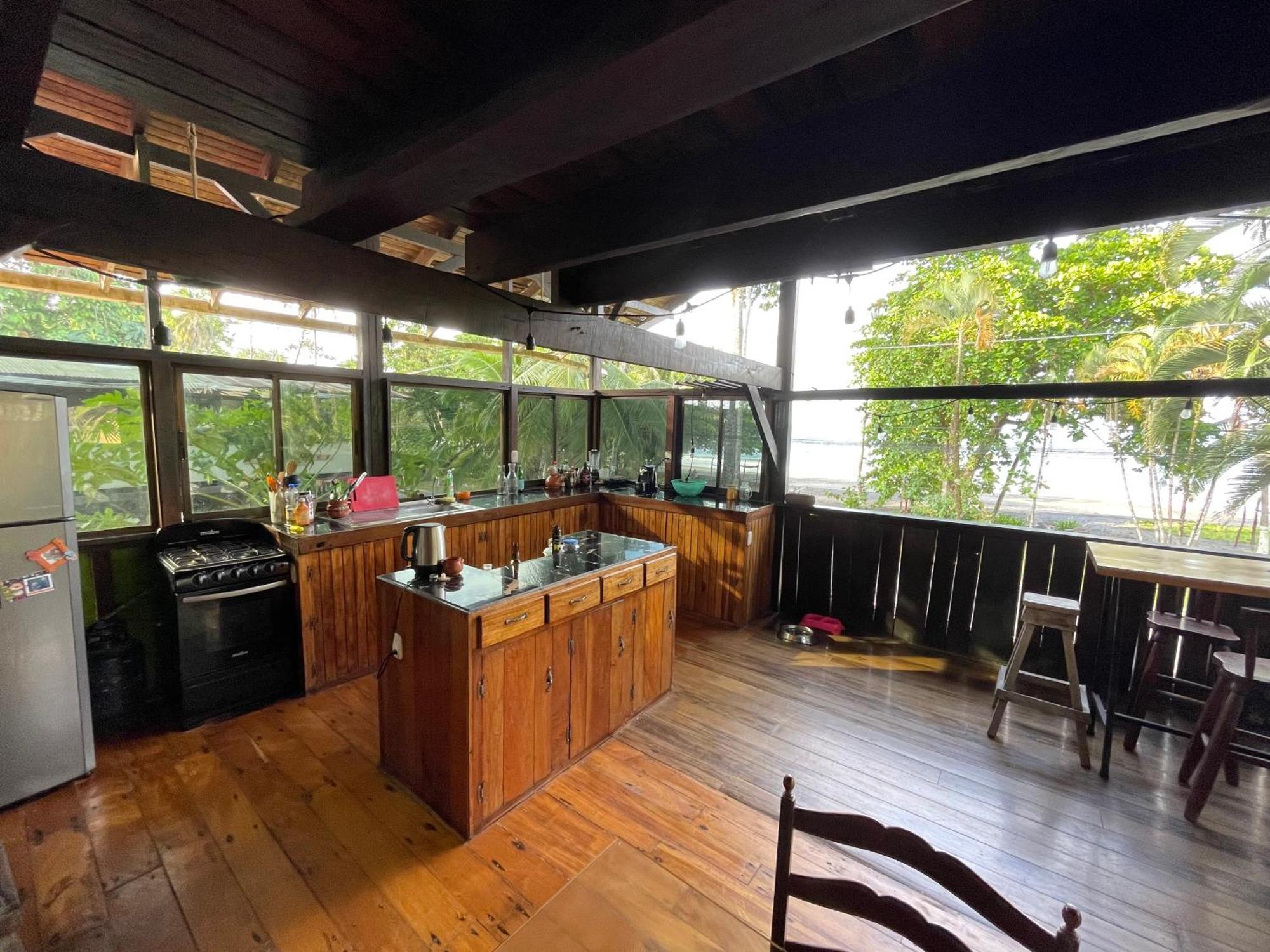 Perla Negra Beachfront Puerto Viejo de Talamanca Εξωτερικό φωτογραφία