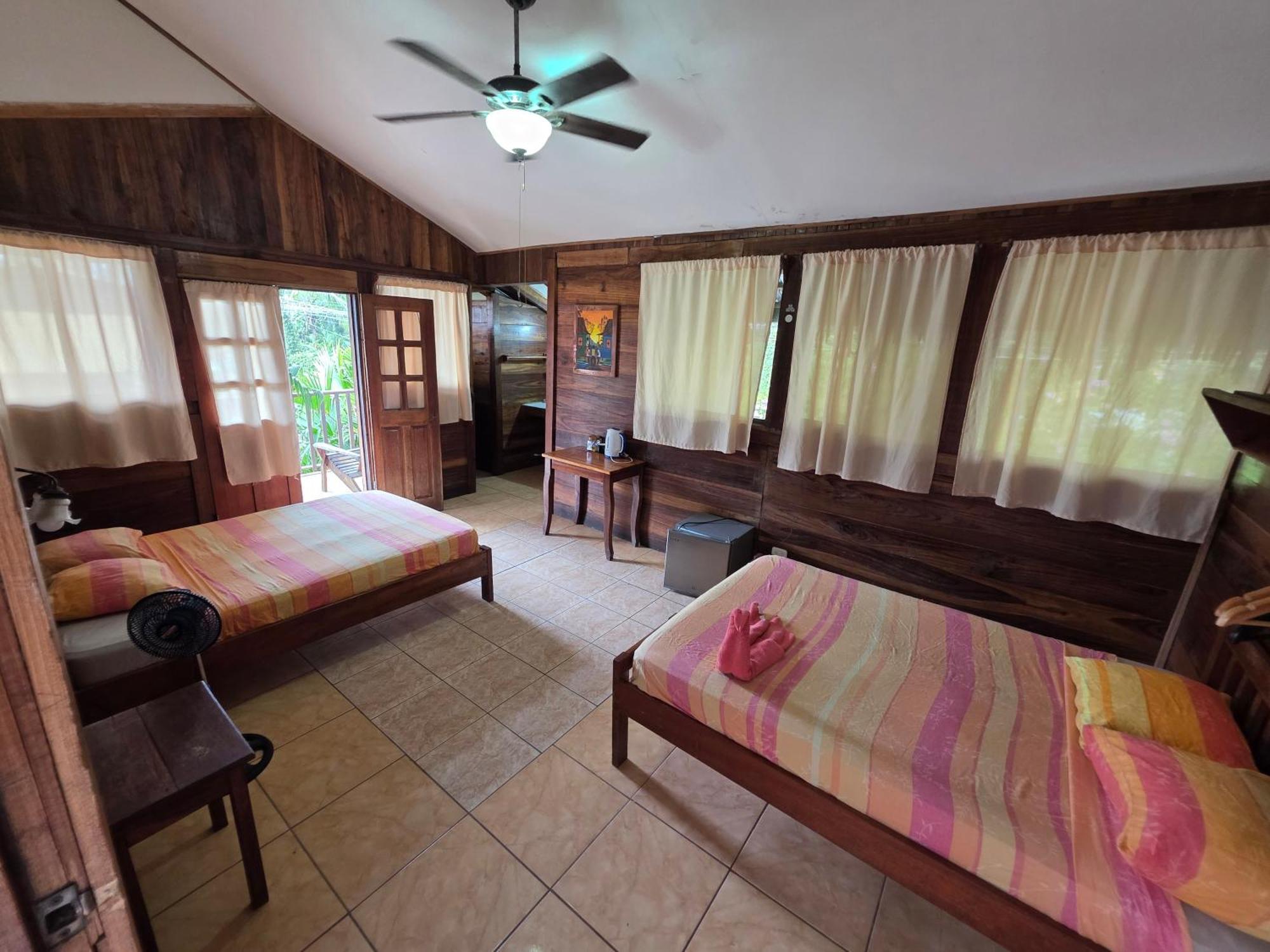 Perla Negra Beachfront Puerto Viejo de Talamanca Εξωτερικό φωτογραφία